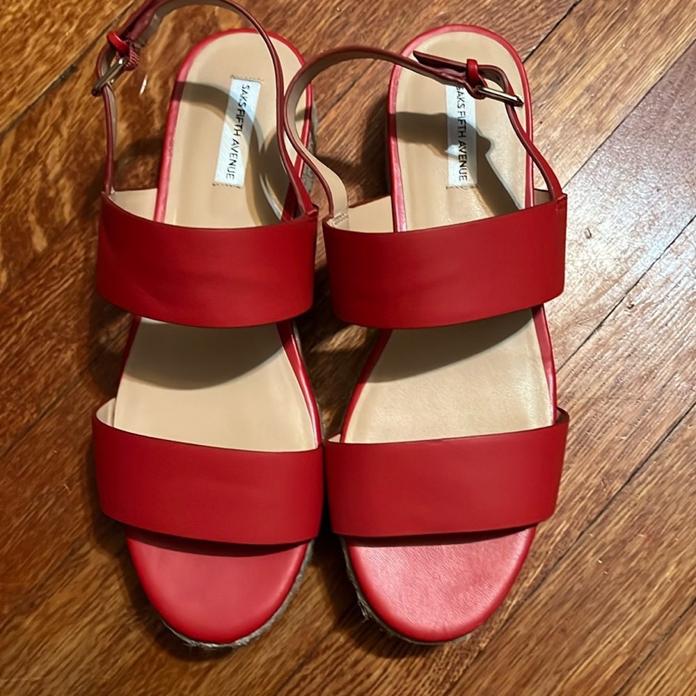 Saks Fifth Avenue - red leather low platform sandal size 10 1/2
